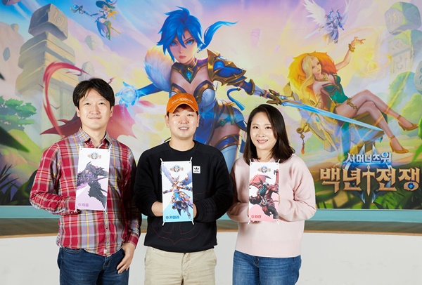 [오영학 사업실장, 이승민 개발 스튜디오장, 장순영 아트팀장(왼쪽부터)]