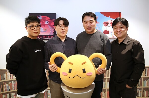 [류창주 AD, 최성형 기획팀장, 박원기 디렉터, 고윤호 사업시장(왼쪽부터)]