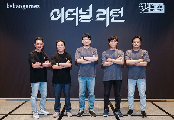 [김상구 카카오게임즈 본부장, 조계현 대표, 김남석 님블뉴런 대표, 김승후 PD, 송근욱 PD(왼쪽부터)]