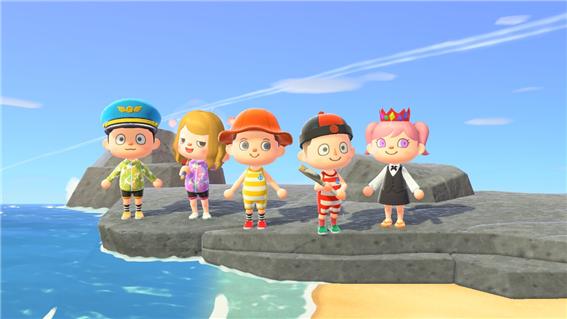 [다양한 연령층의 게임 친구들]