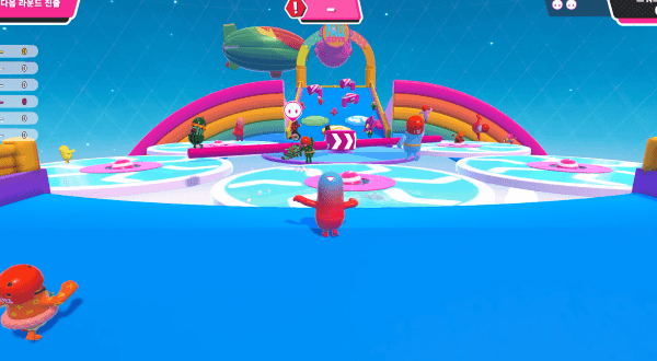 날라가는 모습을 보고 한참을 비웃었던 여자친구...