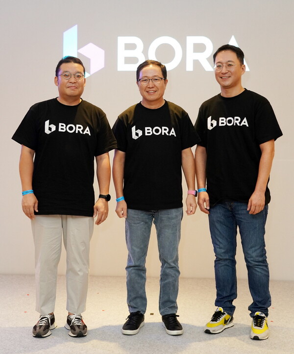 메타보라 우상준 공동대표-카카오게임즈 조계현 대표-보라네트워크 임영준 CBO(왼쪽부터)