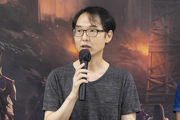 - 박영식 넥슨게임즈 히트2 P/D