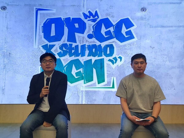 QnA를 하고 있는 남윤승 OGN 대표와 조효협 리드