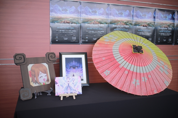 - 곳곳에 볼거리가 장식되어 있어요