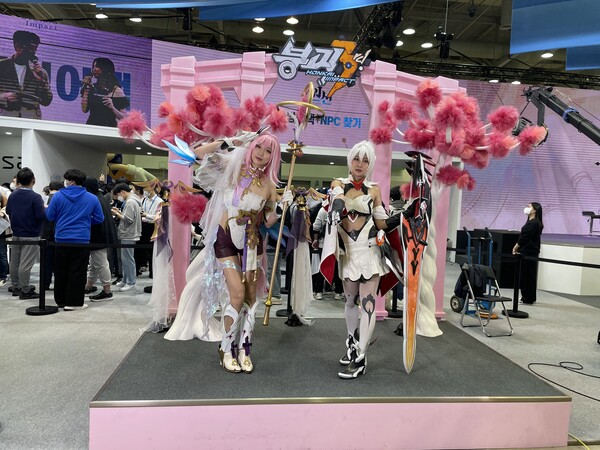 - 붕괴3rd 코스튬 플레이어 촬영회