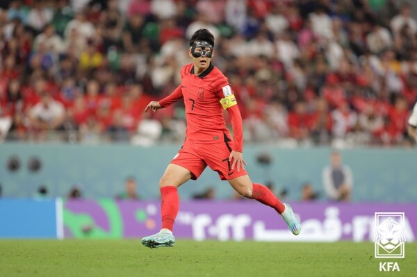 세 경기를 풀타임으로 활약한 손흥민은 16강 진출 결승골을 어시스트했다. 시잔=대한촉구협회