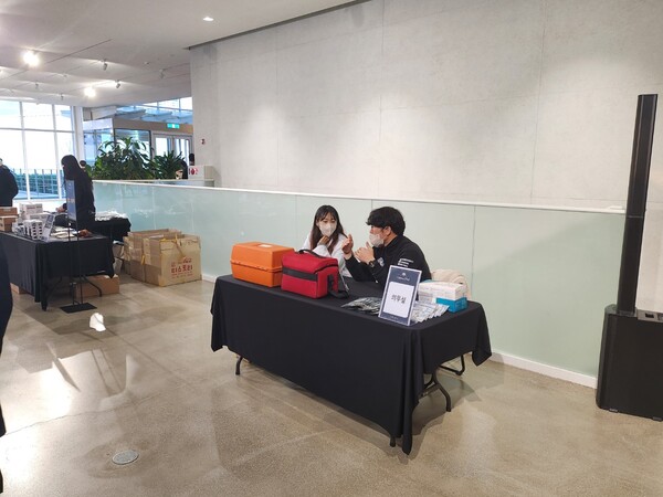 - “아프면 꼭 찾아오세요”