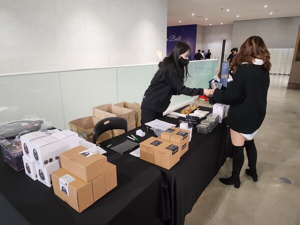 - 갖고 싶은 상품이 너무 많다