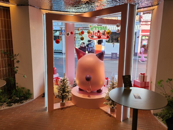 - 치명적인 뒷태