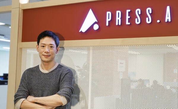 - 김성욱 프레스에이 데드 사이드 클럽 디렉터