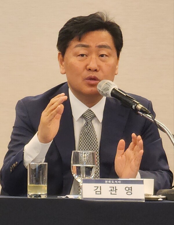 김관영 전라북도 지사. 사진=박명기