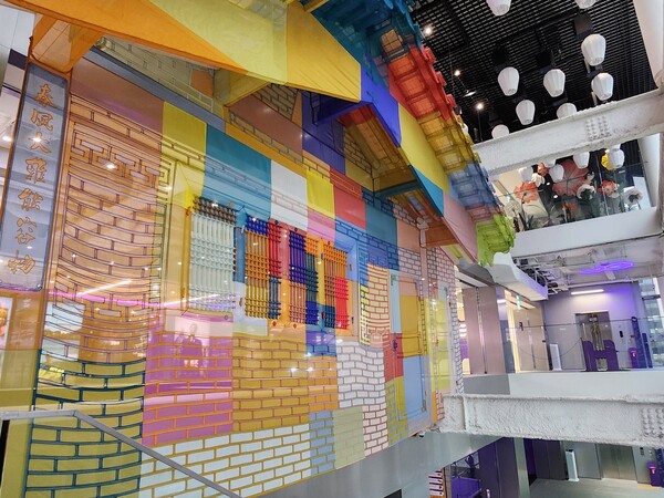 - 검은사막이 아니더라도 아름다운 우리 전통 문화를 전시 중이다 