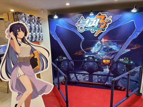 - 매장 한 켠의 포토존