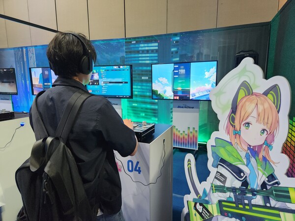 - 리듬게임도 상당히 재밌어 보인다 