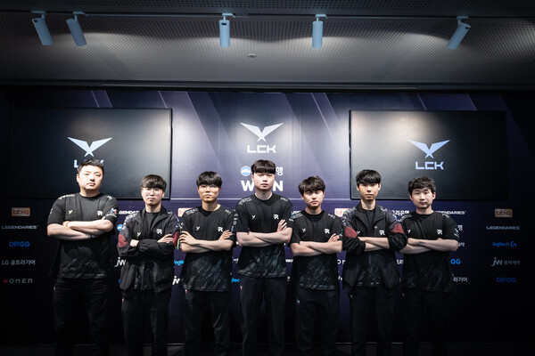 KT 롤스터, 10년 묵은 LCK 세트 연승 기록 도전 - 게임톡