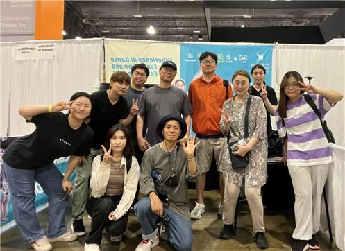 이번 Expo 전시를 진행한 컨소시엄 멤버들의 모습. 사진=디캐릭