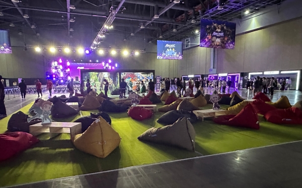 - "힘들면 잠시 쉬어가세요"