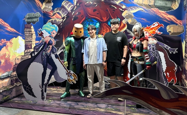 - 단진, 라라아와 함께 찰칵