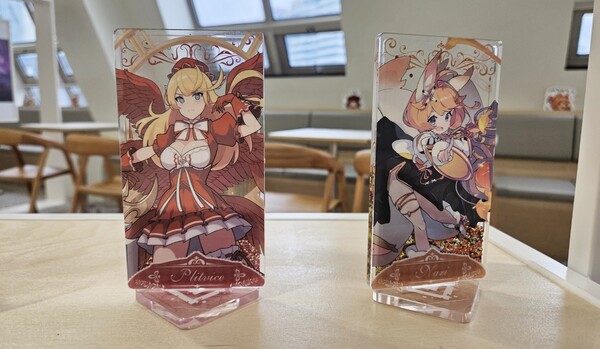 - 아크릴 너무 예쁜데 팔아주시면 안 될까요?