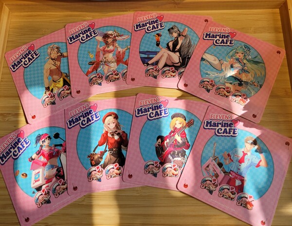 받침대로 쓰기 너무 아까운 코스터