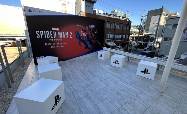 - 외부 휴식 공간이 마련되어 있지만 아침에는 조금 추워서 오래 있지 못했다