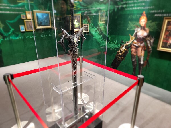 - NC 다이노스가 우승했을 때 들었던 그 '진명황의 집행검' 실물 