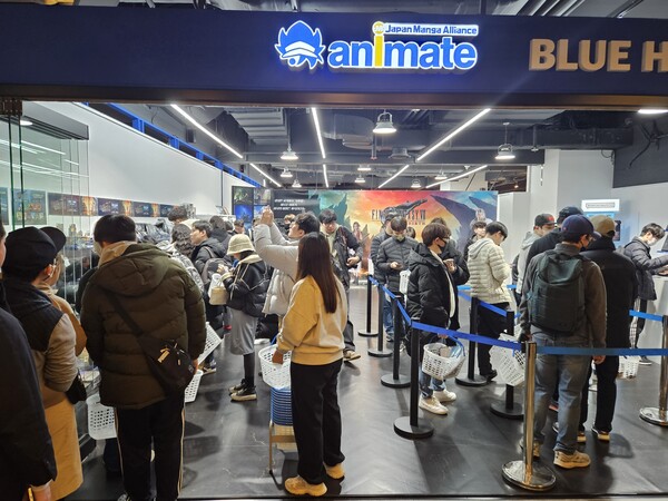 - 파이널 판타지7 리버스 출시 기념 파이널 판타지7 팝업 스토어