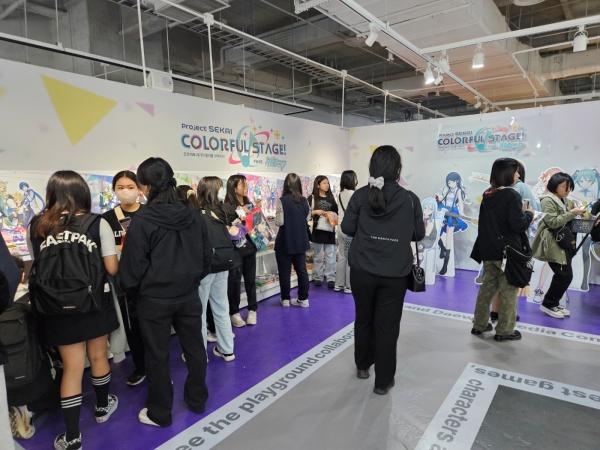 - 프로젝트 세카이 굿즈는 못 참지