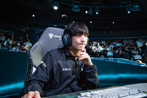 LCK 서머 정규 리그 POG  순위에서 1위를 달리고 있는 디플러스 기아의 정글러 '루시드' 최용혁