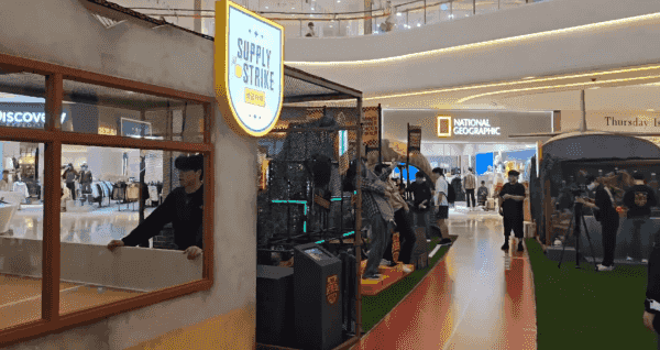 - 행사장 전체 풍경