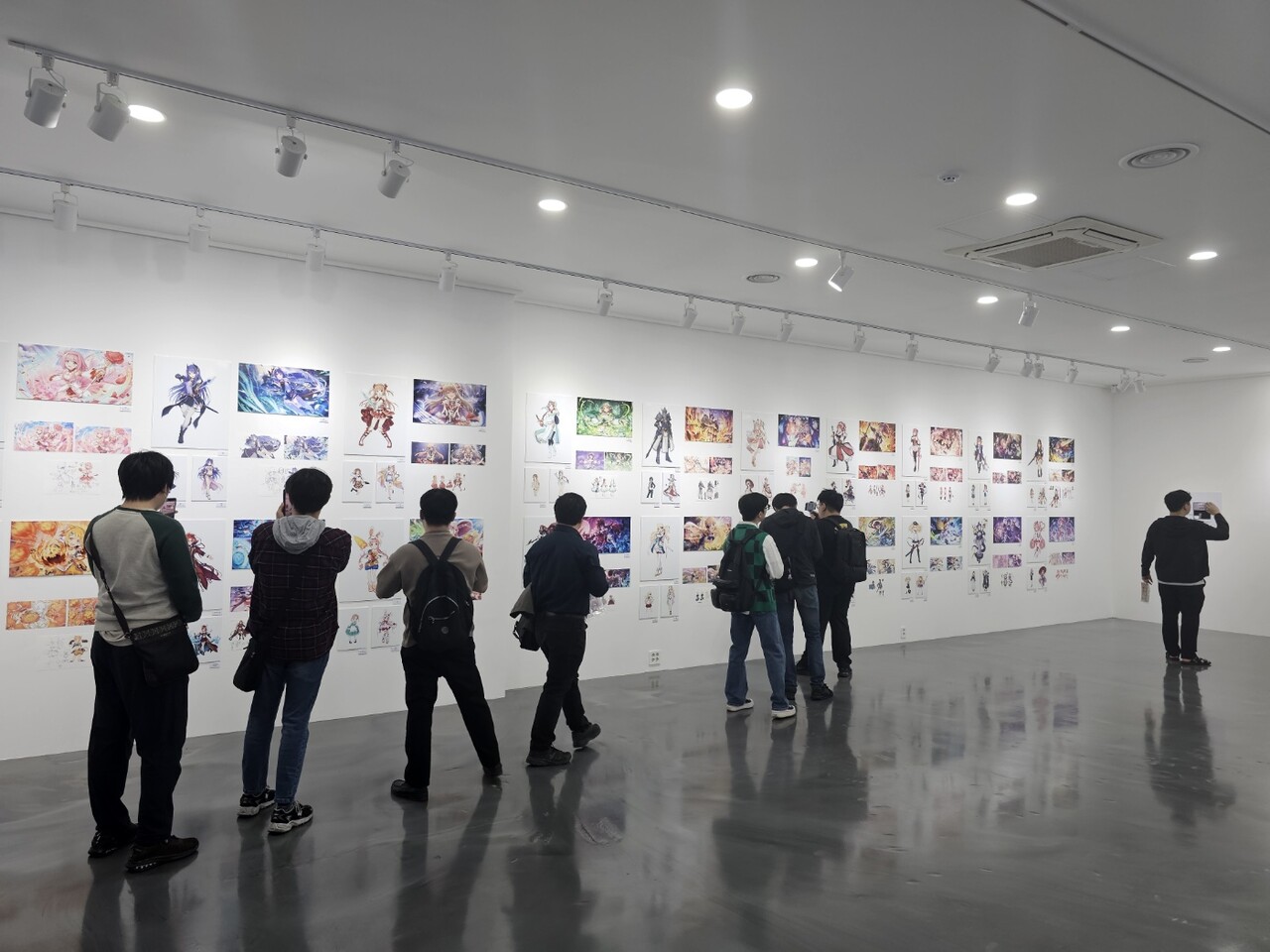 프리코네 2000일 전시회 “5년간의 추억이 가득한 공간” < 취재 < 기사본문 - 게임톡