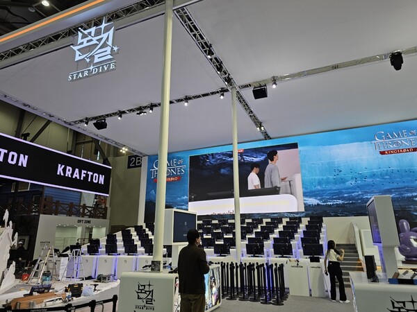 - 넷마블은 매년 익숙하지만, 깔끔한 부스를 지향한다 