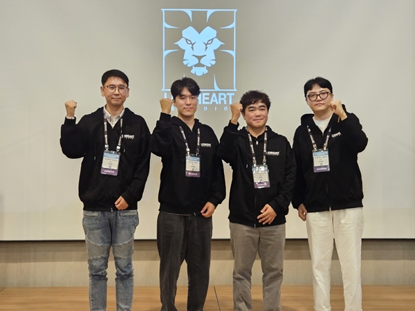 - (좌측부터) 고영준 발할라 서바이벌 PD, 윤현태 프로젝츠 C PD, 김재섭 프로젝트 S PD, 한상원 프로젝트 Q PD