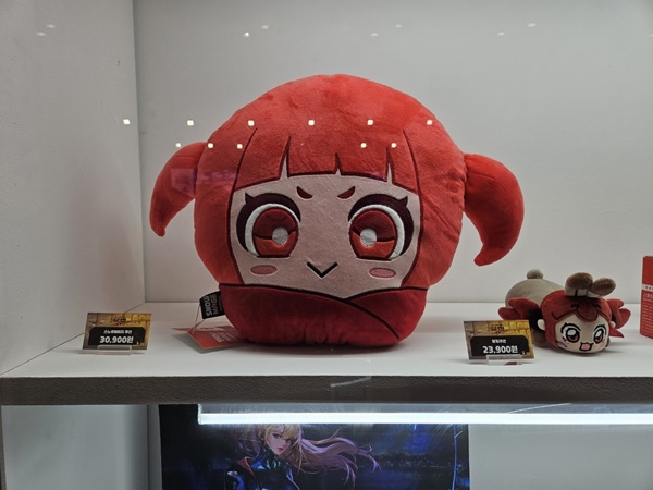 - 스노우메이지 쿠션은 탐나네