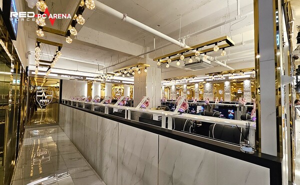 레드포스 PC아레나가 전국 70호점을 돌파했다. 사진=레드포스 PC아레나