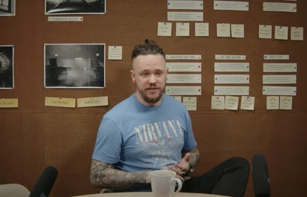 - 카일 로울리 앨런 웨이크2 디렉터(출처: 비하인드 더 보이스 유튜브)