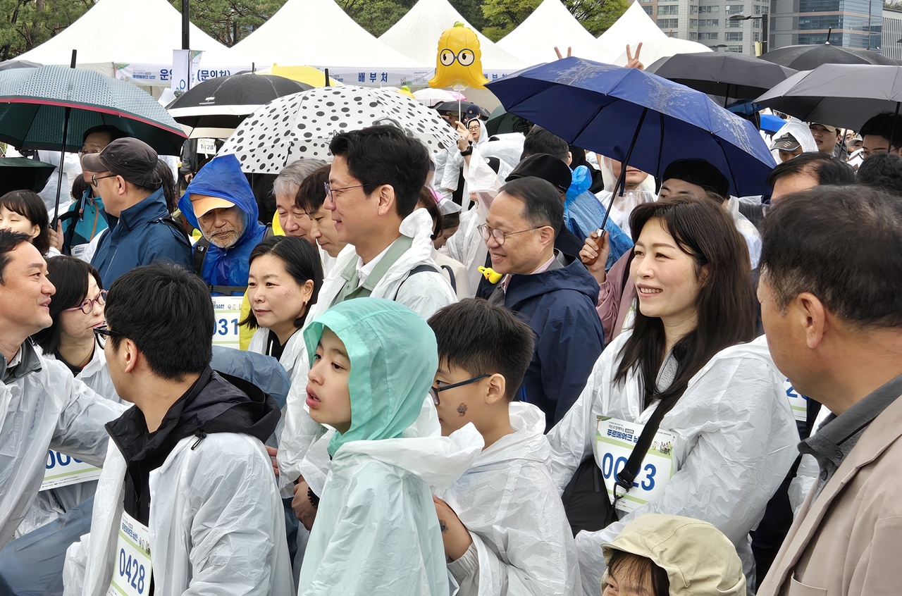 - 이재교 NXC 대표도 참석해 행사를 빛내줬습니다