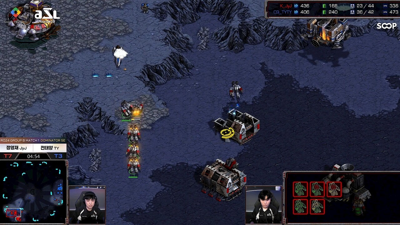 - 초반 빌드가 두 선수의 승부를 갈랐다