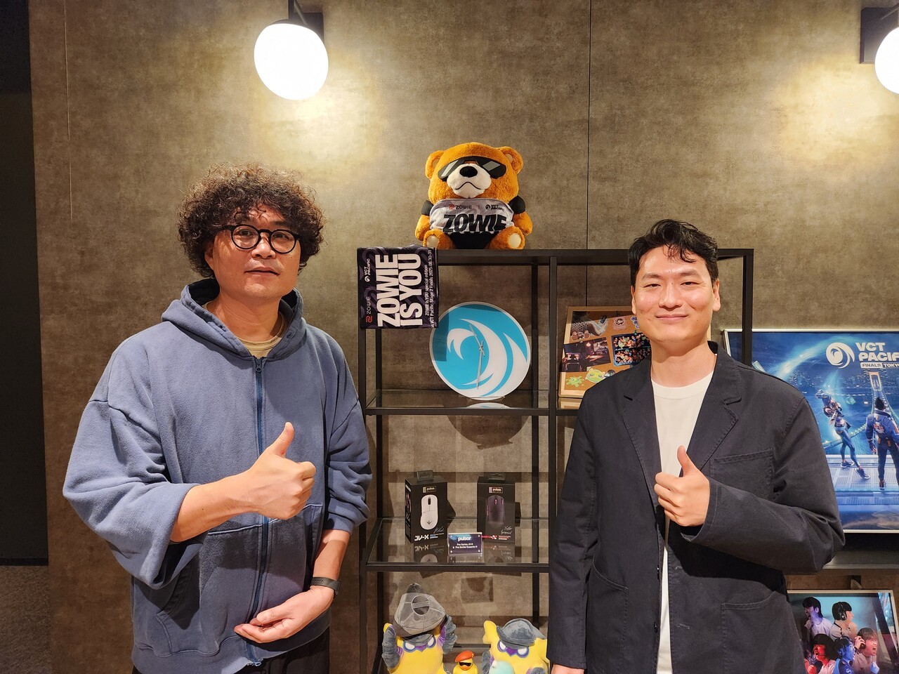 - 박원영 아시아 퍼시픽 커머셜 파트너십 총괄(좌), 신지섭 VCT 퍼시픽 총괄