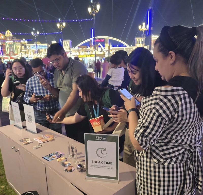 펠린에 대한 관심은 뜨거웠다. 사진=이선진