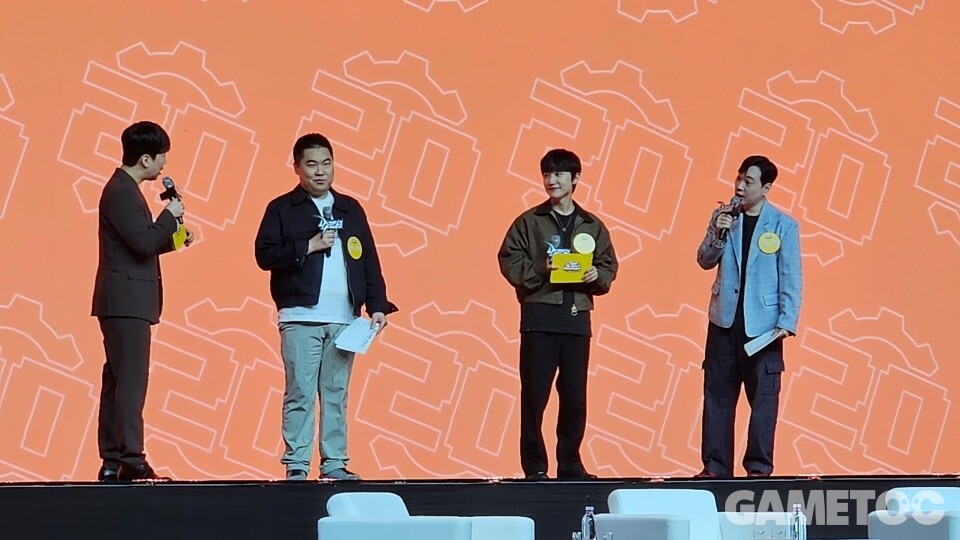 20주년도 정준도 성캐랑 중계에 등장한 스페셜 게스트 '피넛'과 '인섹' (사진=김영찬 기자)